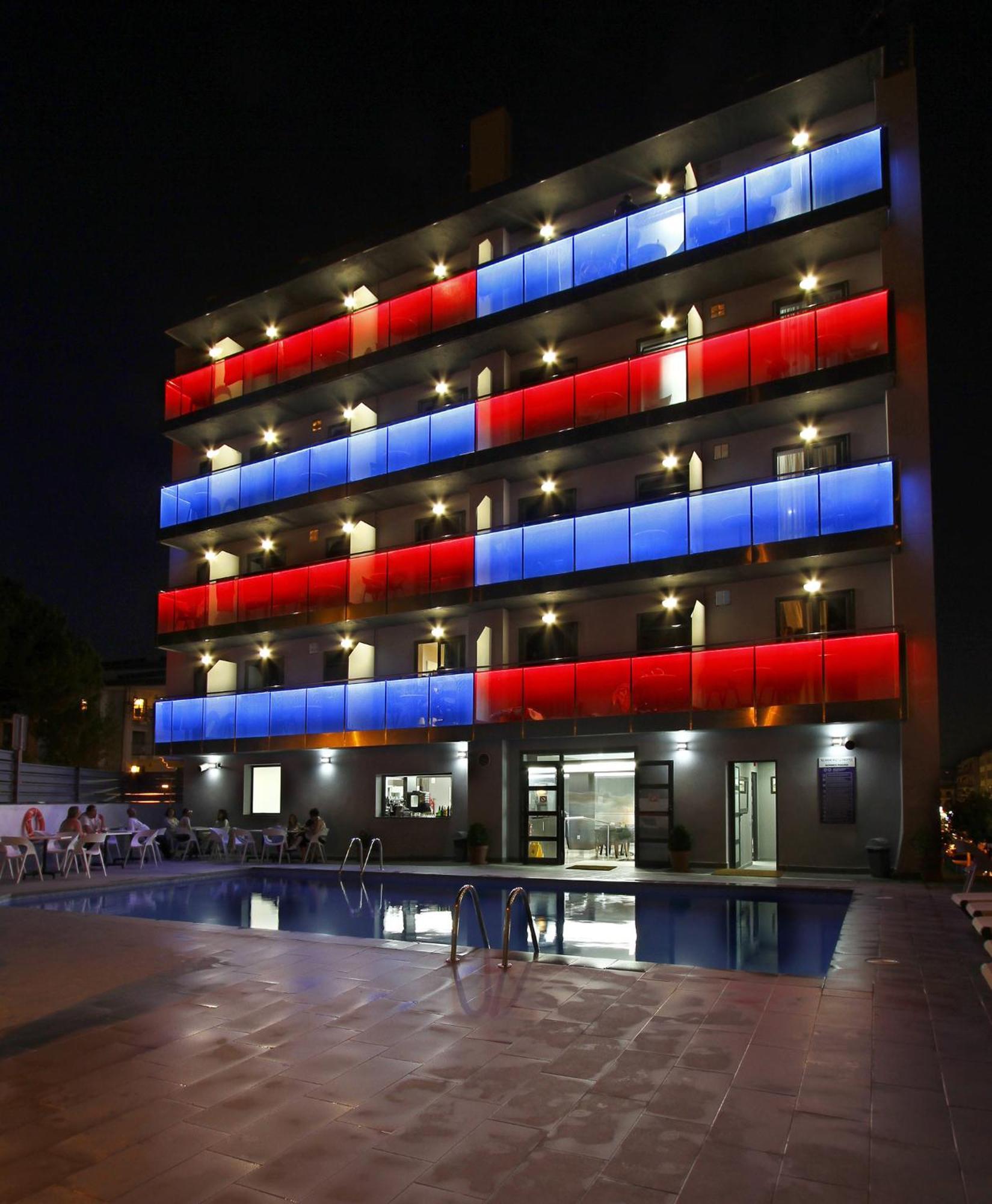 Summer Hotel Калея Екстериор снимка