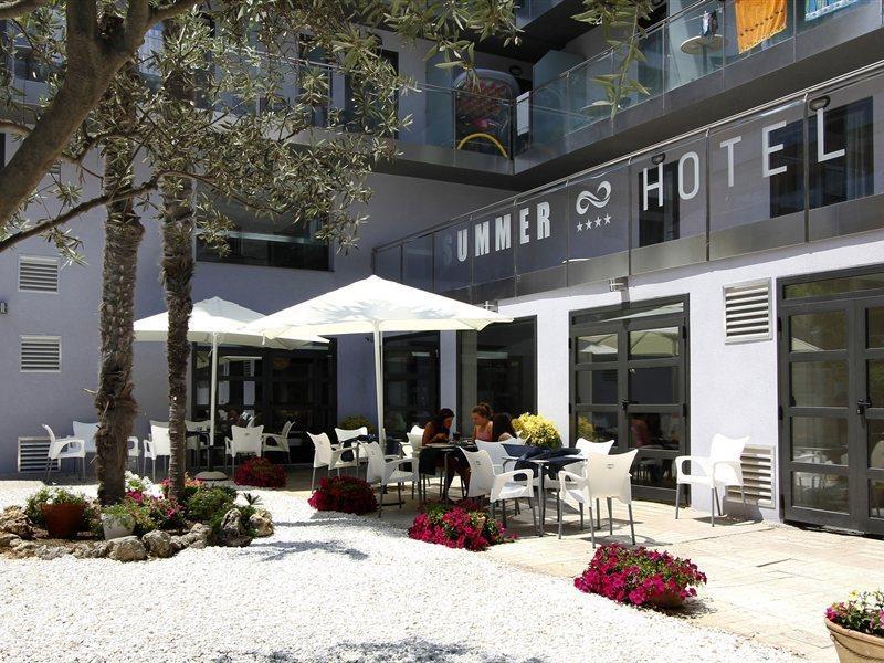 Summer Hotel Калея Екстериор снимка