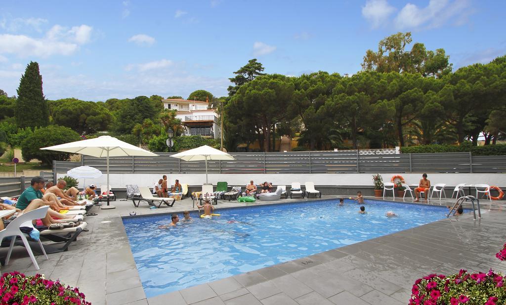 Summer Hotel Калея Екстериор снимка