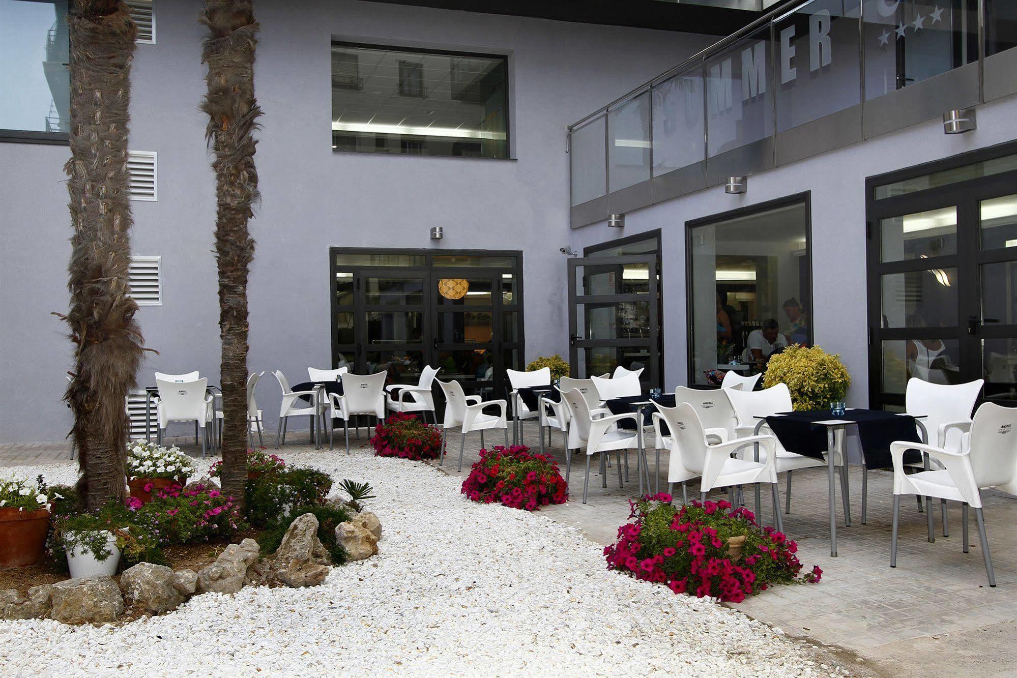 Summer Hotel Калея Екстериор снимка